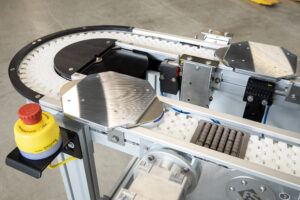 workpiece-carrier-system-on-conveyor-belt